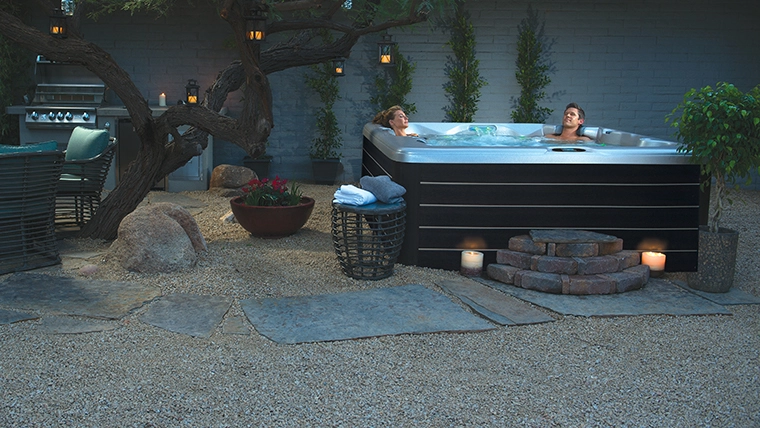 Should You Visit a Hot Tub Expo, Fair, or Blow Out? How to Shop Smart - Hot  Spring Spas